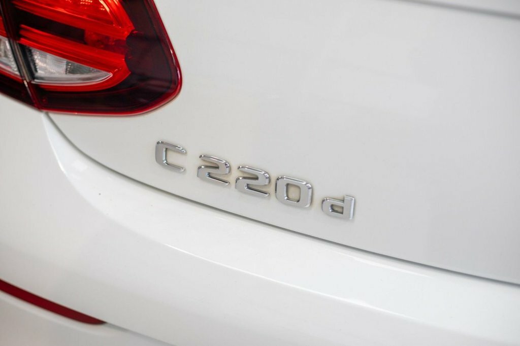 Mercedes-Benz C Class 2L Amg Line NV19VWE White #6