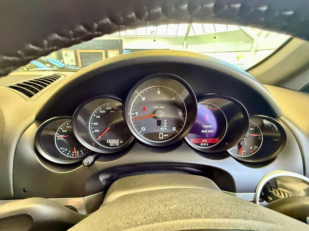 Porsche Cayenne V6 D Tiptronic Black #18