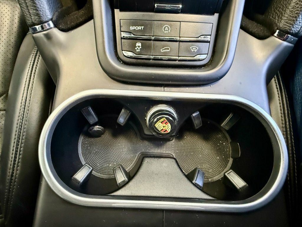 Porsche Cayenne V6 D Tiptronic Black #33