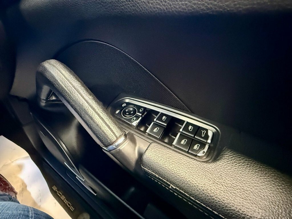 Porsche Cayenne V6 D Tiptronic Black #19