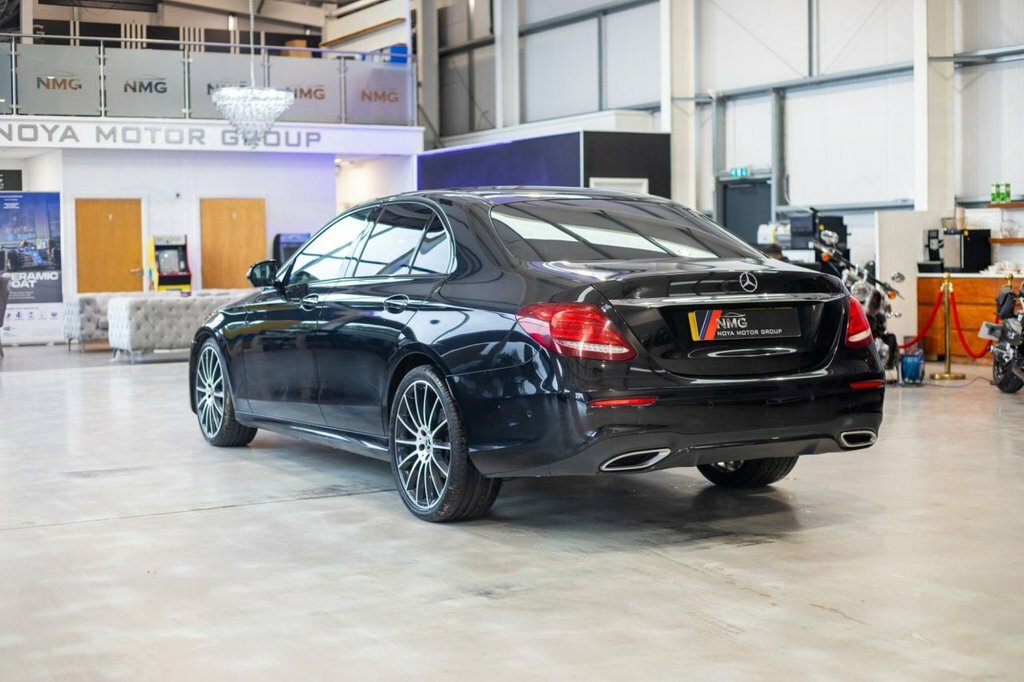 Mercedes-Benz E Class Saloon Black #26