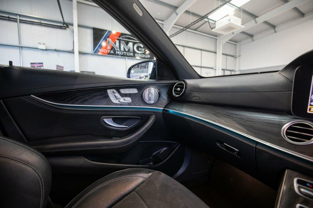 Mercedes-Benz E Class Saloon Black #22