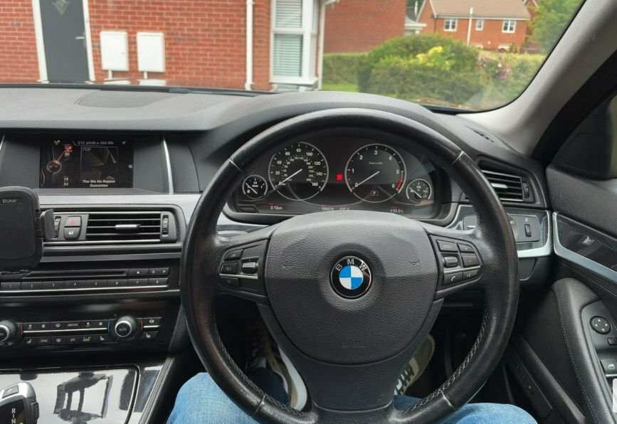 BMW 5 Series 2L Se Grey #3