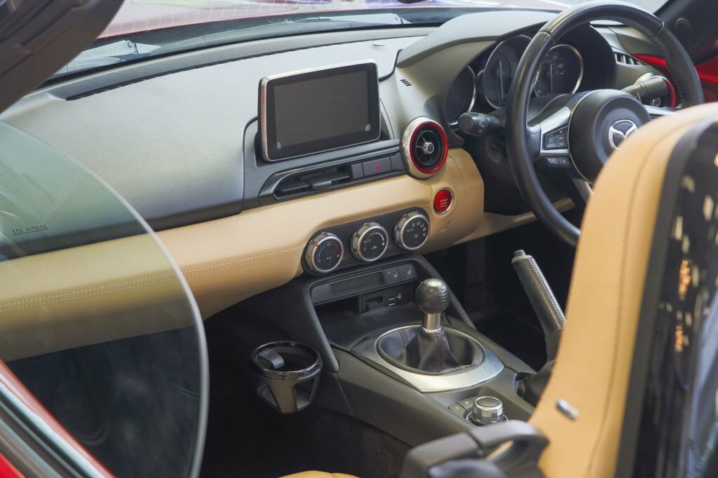 Mazda MX-5 2L Sport Nav Red #3