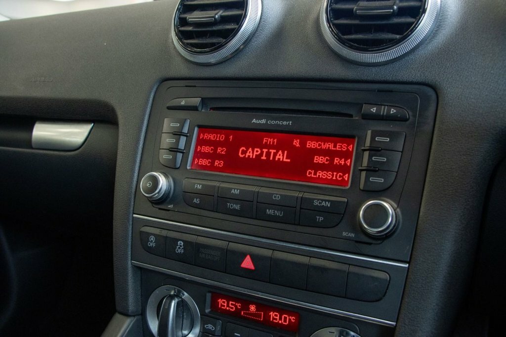 Audi A3 Hatchback 2.0 Tdi Sport Sportback Euro 5 Ss Red #44