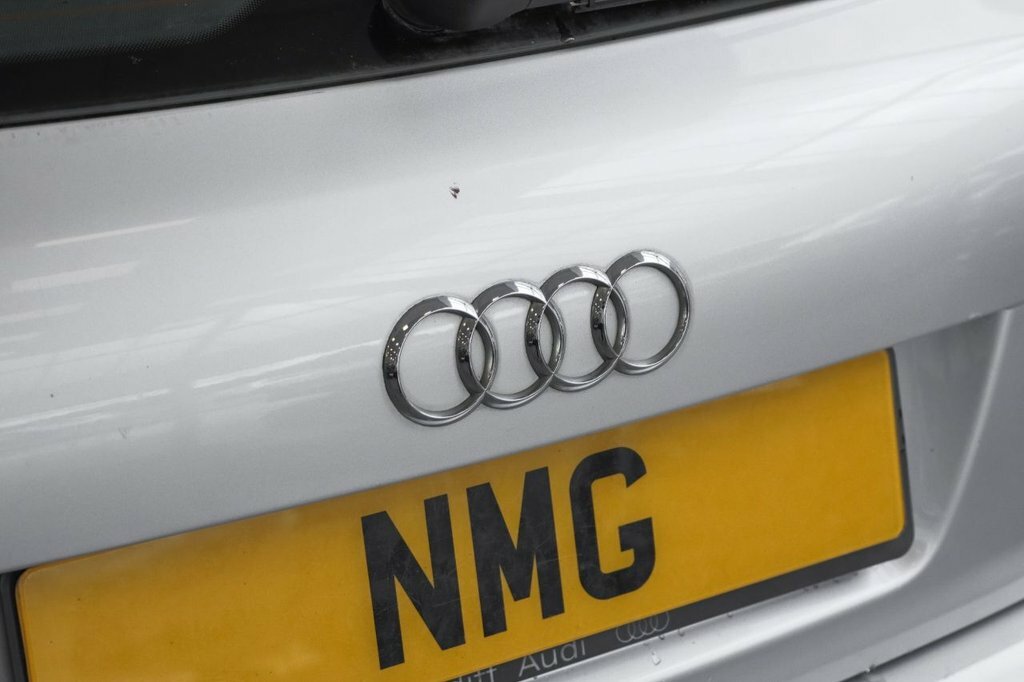 Audi A3 Hatchback 2.0 Tdi Sport Sportback Euro 5 Ss Red #15
