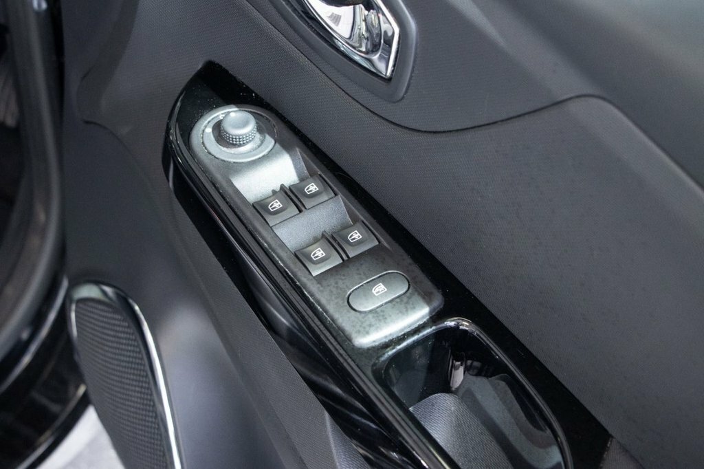 Renault Captur 1.5 Dci Energy Dynamique S Nav Euro 6 Ss Black #29