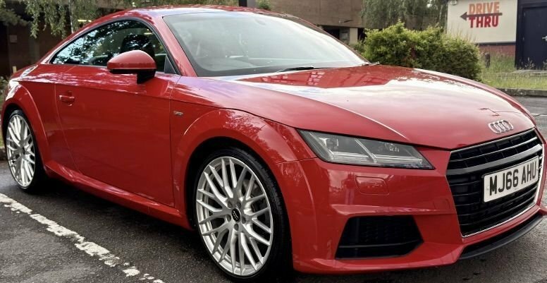 Audi TT 1.8L S Line Red