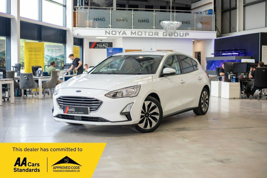Ford Focus 1L Zetec LX19HLH White