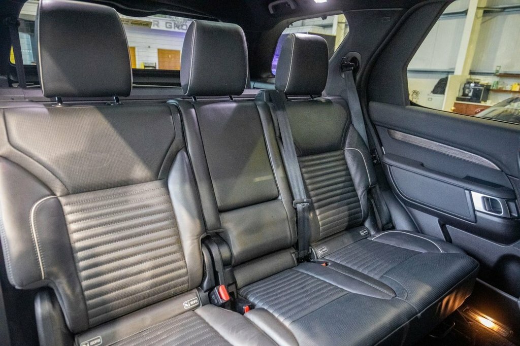 Land Rover Discovery 3.0 Td6 Hse Orange #13