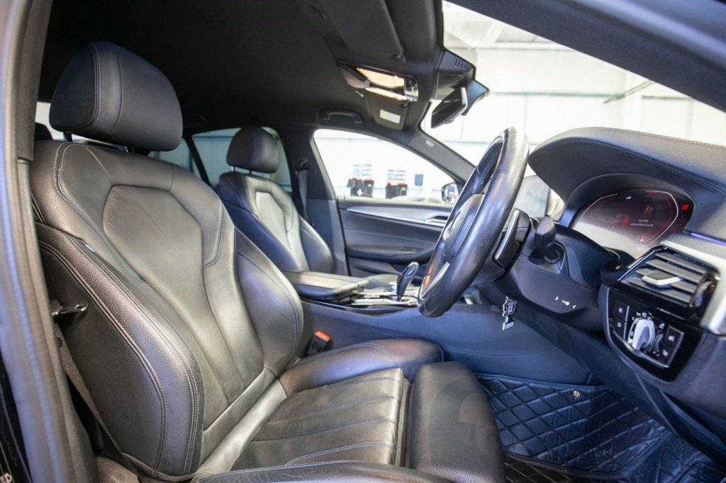 BMW 5 Series 2L M Sport Black #3