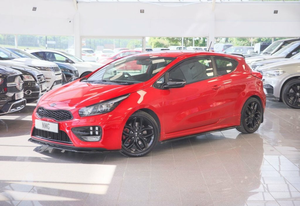 Kia Proceed Hatchback Red