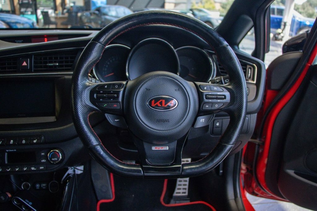 Kia Proceed Pro Ceed Gt Tech White #38