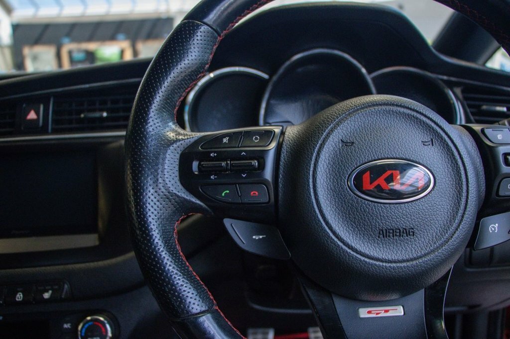 Kia Proceed Pro Ceed Gt Tech White #39