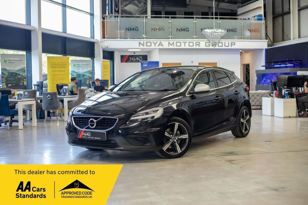 Volvo V40 2L R-design Edition Black
