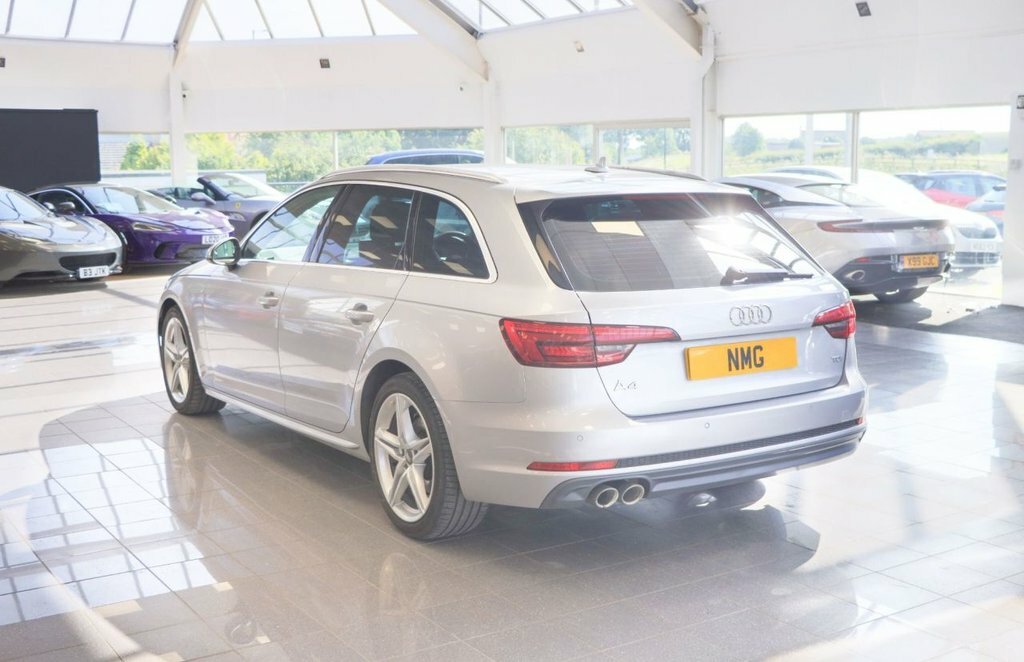 Audi A4 Avant 2L S Line Silver #4