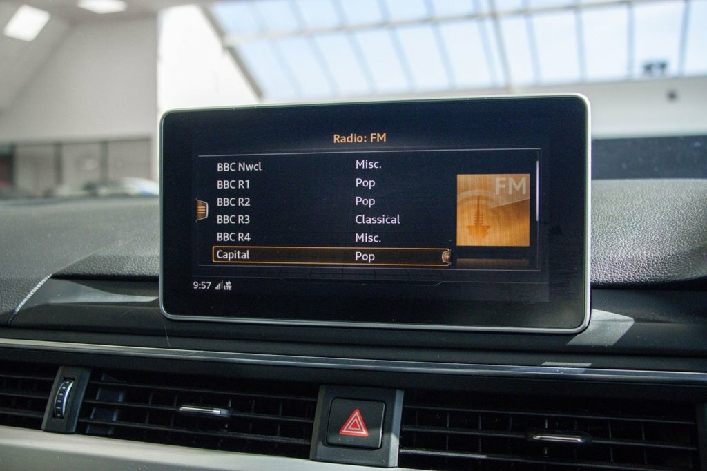 Audi A4 Avant S Line Blue #56