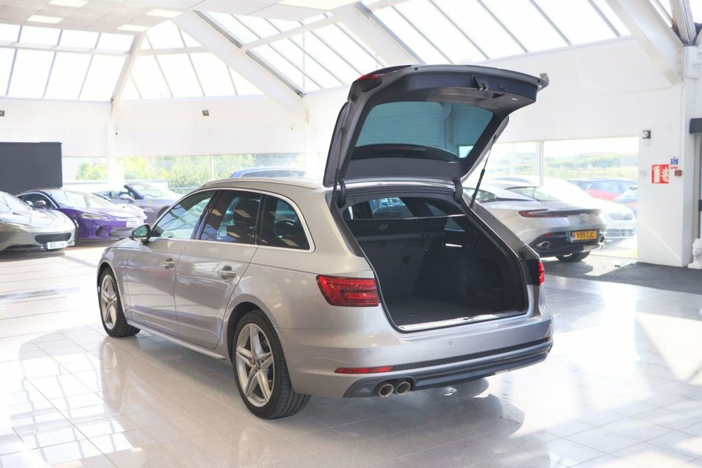 Audi A4 Avant S Line Blue #10