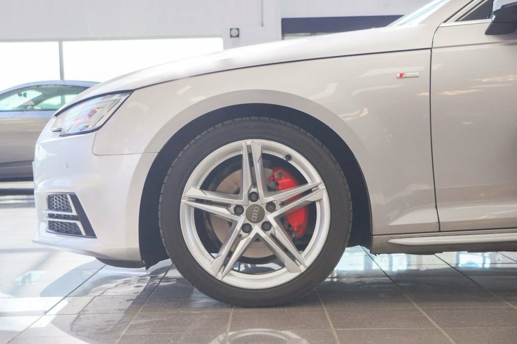 Audi A4 Avant S Line Blue #27
