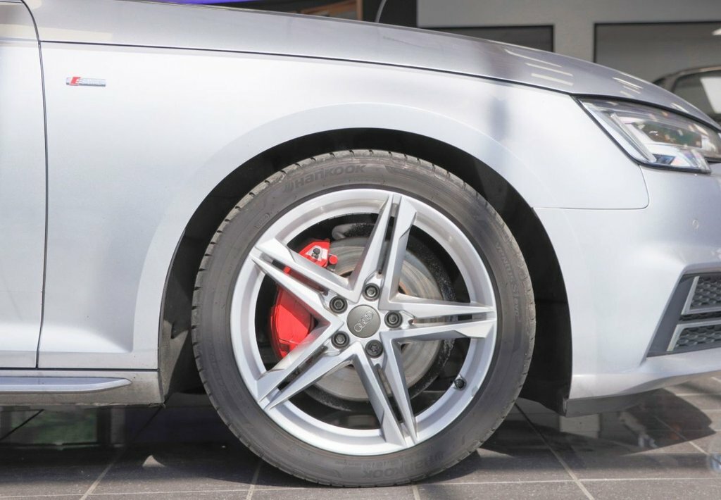 Audi A4 Avant S Line Blue #24
