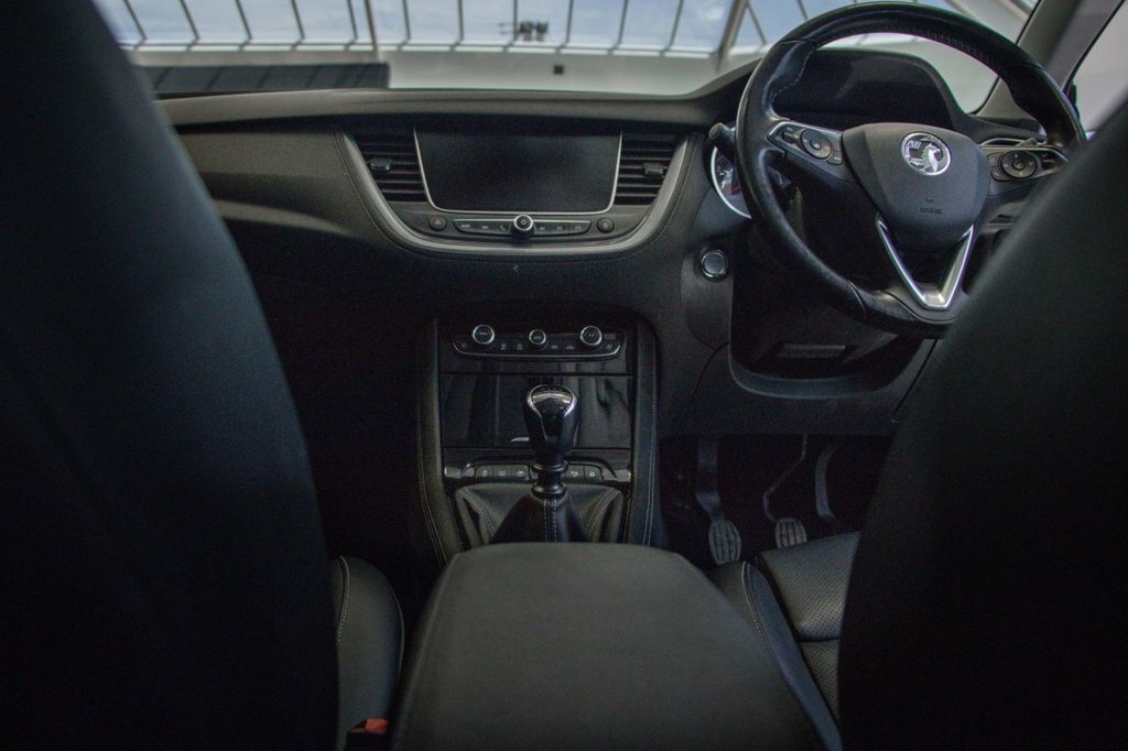 Vauxhall Grandland X 1.2L Elite Nav DG68VTV Grey #2