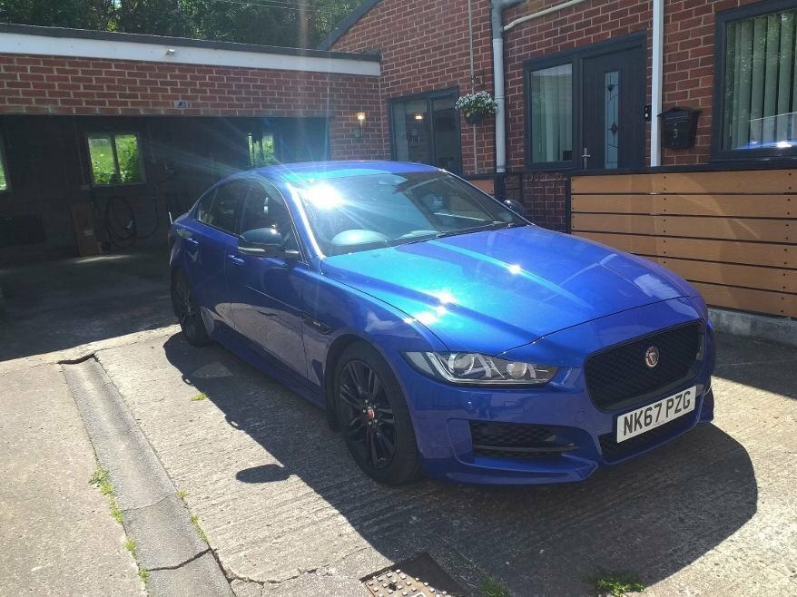 Jaguar XE 2L R-sport Blue