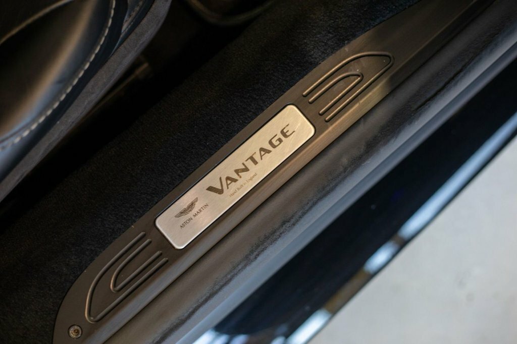 Aston Martin Vantage Zf 8 Speed Silver #12