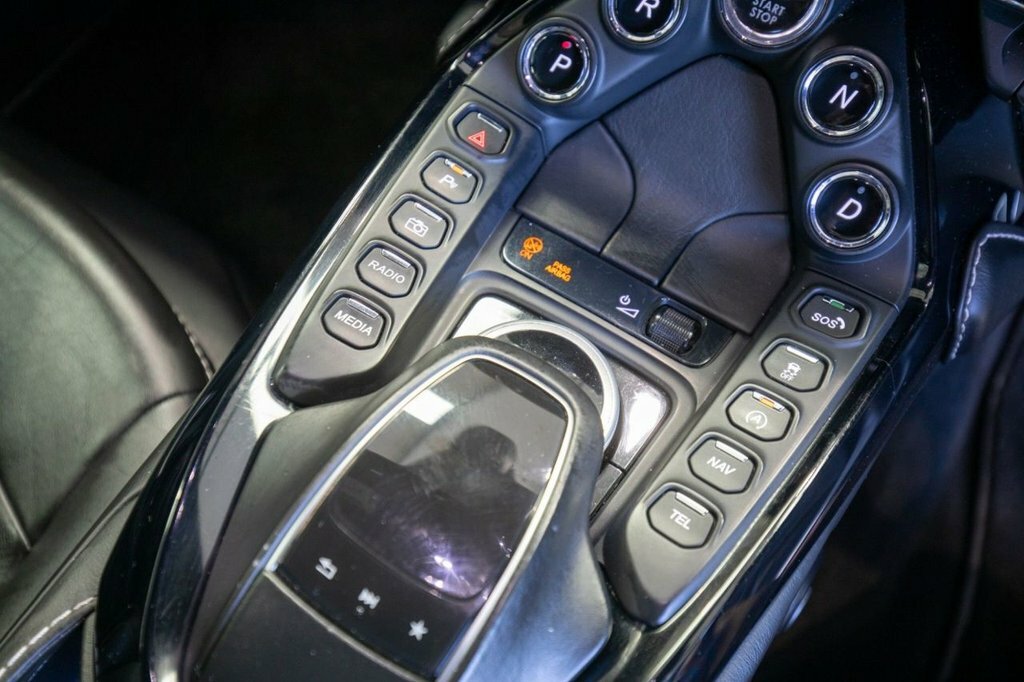 Aston Martin Vantage Zf 8 Speed Silver #38