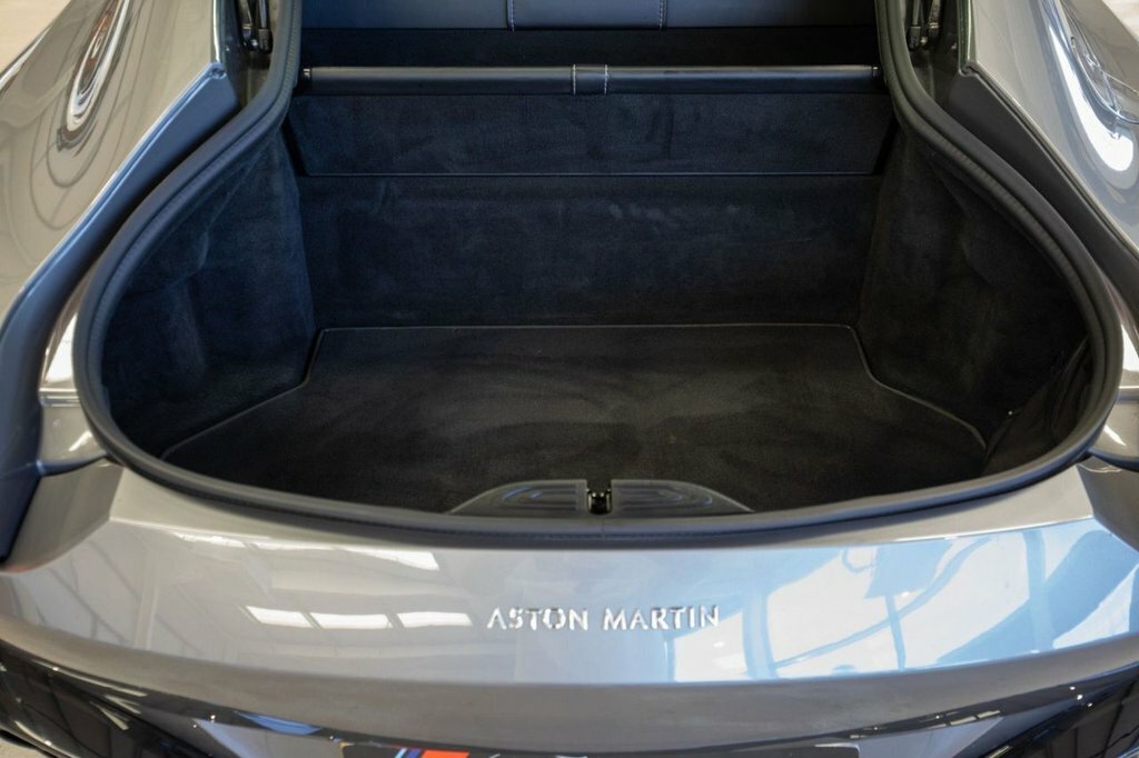 Aston Martin Vantage Zf 8 Speed Silver #46