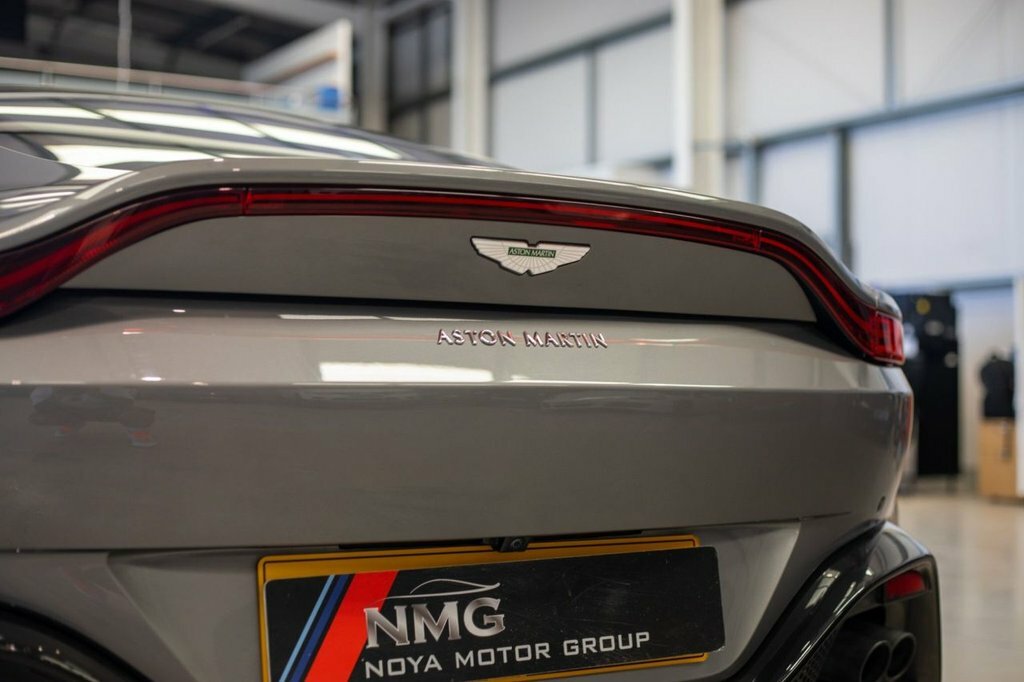 Aston Martin Vantage Zf 8 Speed Silver #49