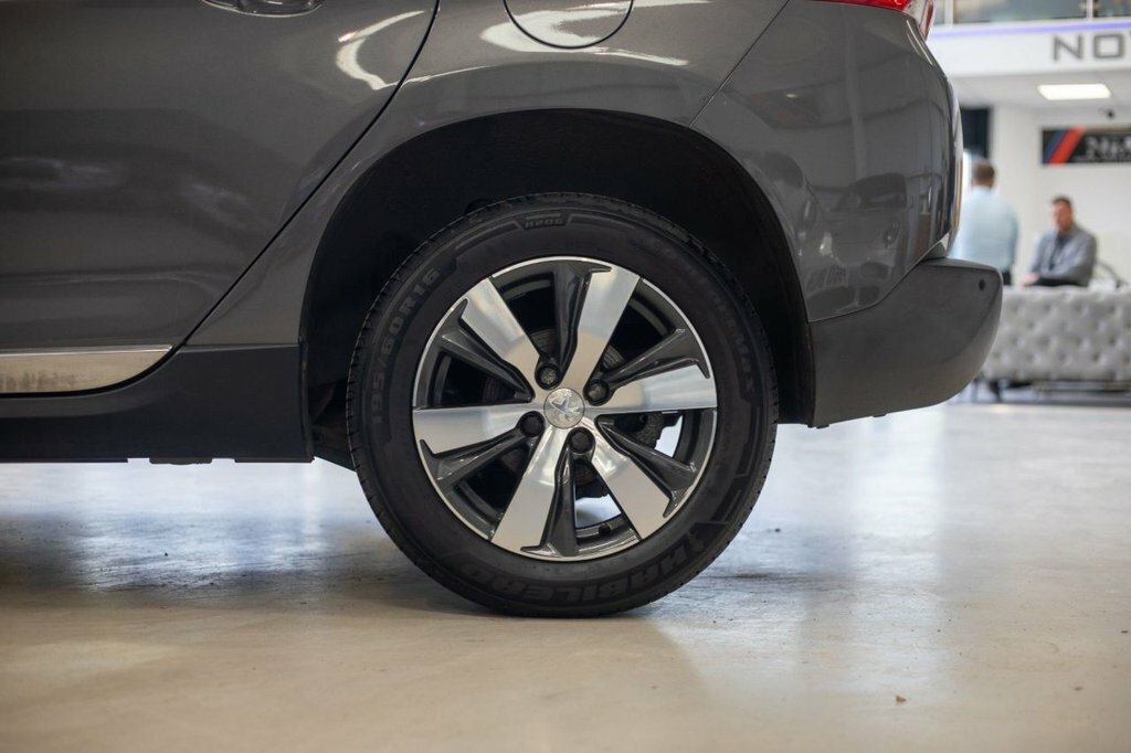 Peugeot 2008 1.6L Allure Grey #6