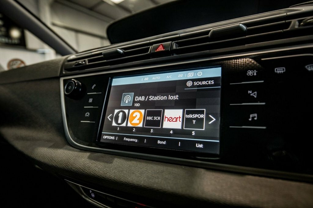 Citroen Grand C4 SpaceTourer Feel Plus Beige #30