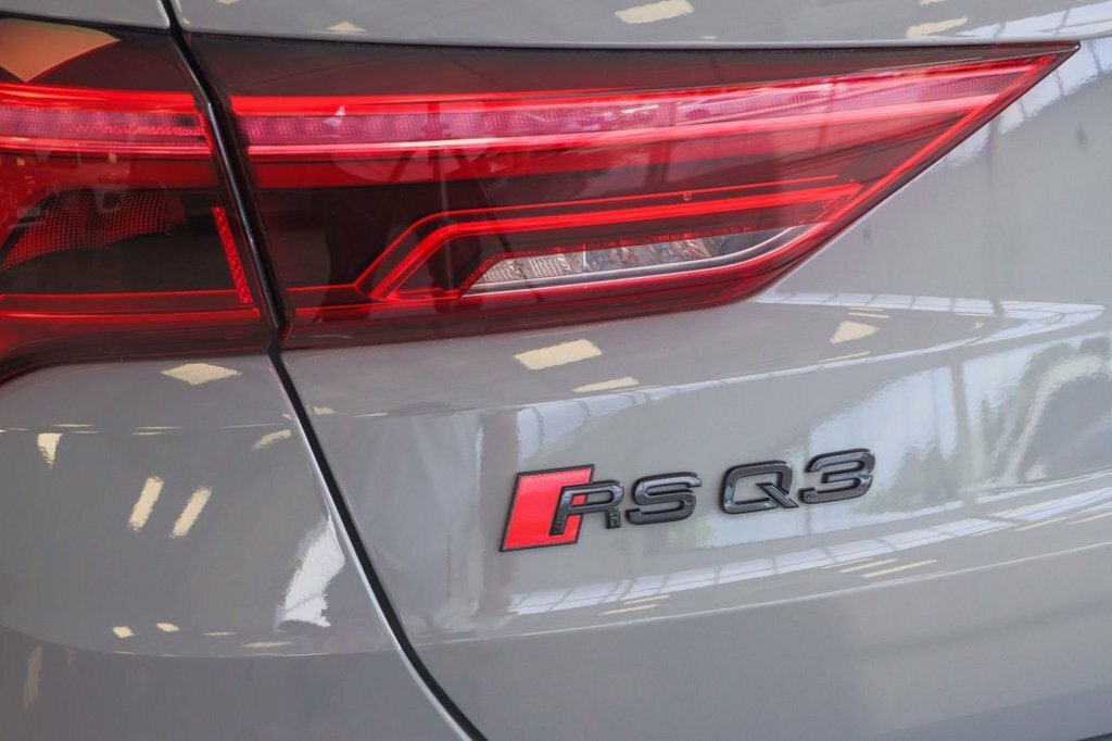 Audi RS Q3 Rs Q3 Sport Edition Tfsi Quattro Black #16