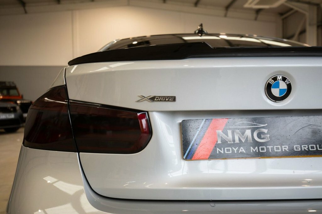 BMW 3 Series 2.0 318D Sport 148 Bhp White #12