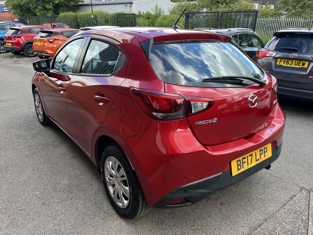 Mazda 2 1.5 Skyactiv-g Se Red #5