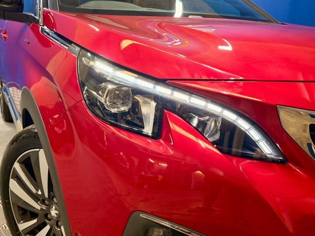 Peugeot 3008 Bluehdi Gt Line Premium Red #4