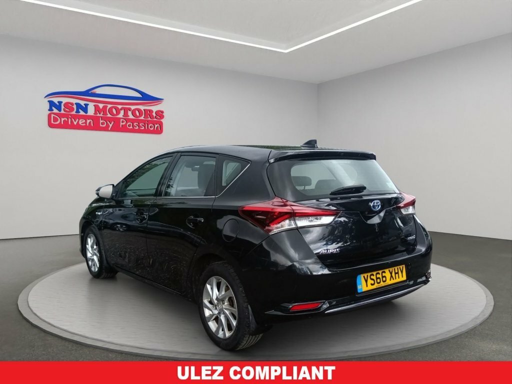 Toyota Auris 1.8 Vvt-h Business Edition Hatchback Hy YS66XHY Black #2