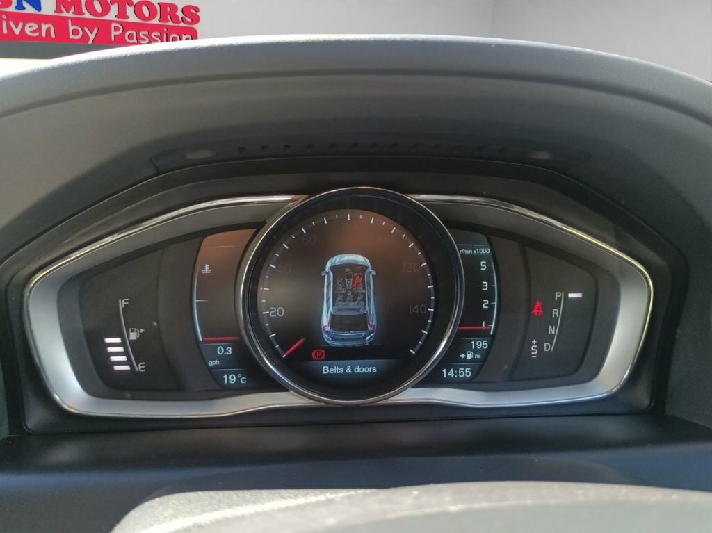 Volvo XC60 2.4 D5 Se Lux Nav Suv Geartronic Awd Eu GX63OKP Gold #5