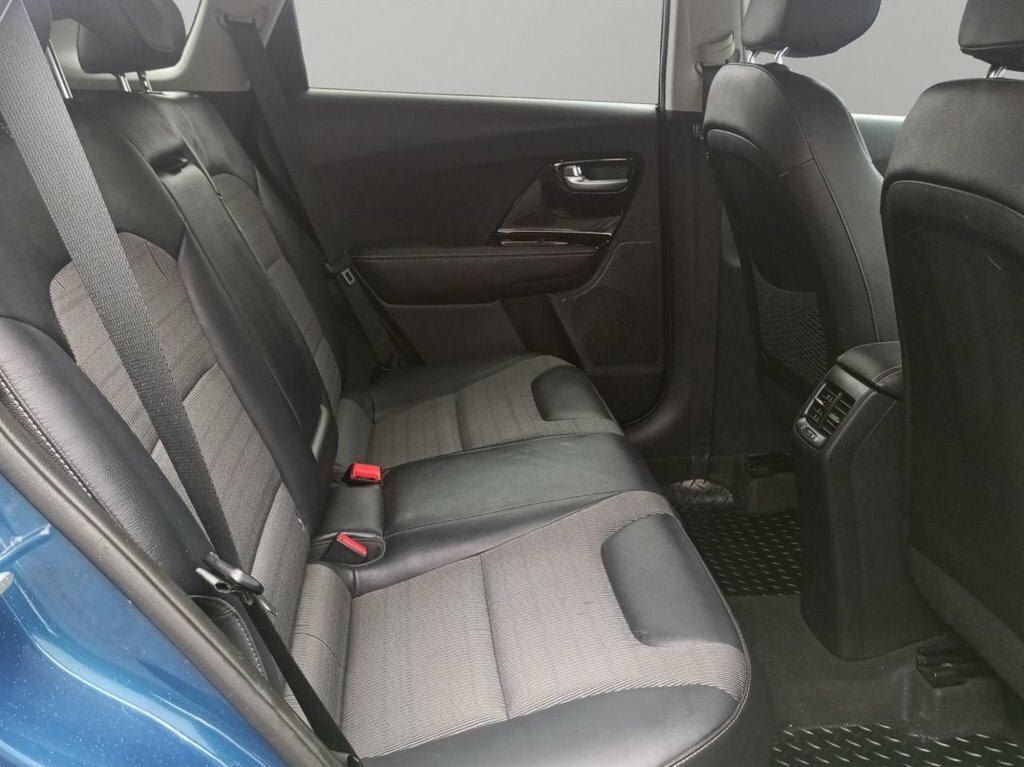 Kia Niro 2 Red #23