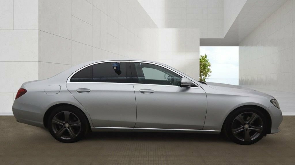 Mercedes-Benz E Class 2.0L E 220 D Black #7