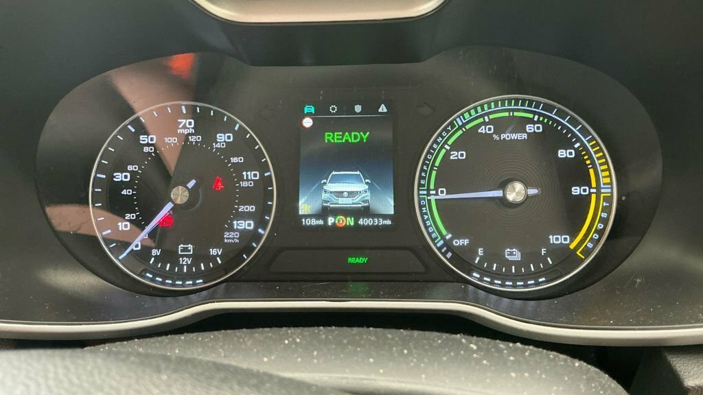 MG ZS 44.5Kwh Excite Suv 143 Ps Black #4