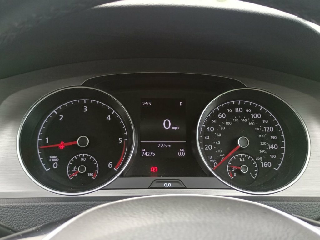 Volkswagen Golf 1.6 Tdi Bluemotion Tech Match Hatchback DG65ZWB Silver #5