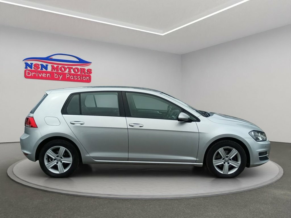 Volkswagen Golf 1.6 Tdi Bluemotion Tech Match Hatchback DG65ZWB Silver #6