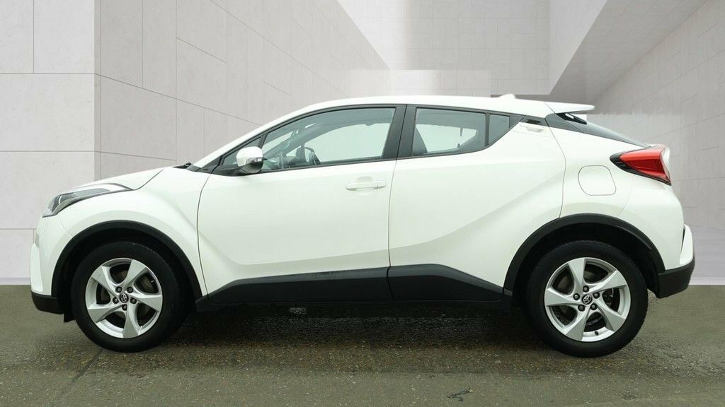 Toyota C-Hr 1.2 Vvt-i Icon Suv Euro 6 Ss White #5