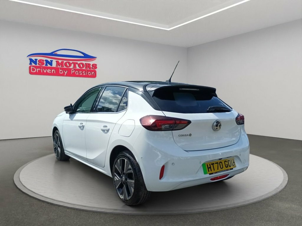 Vauxhall Corsa-e 50Kwh Elite Nav Hatchback 7.4Kw White #2