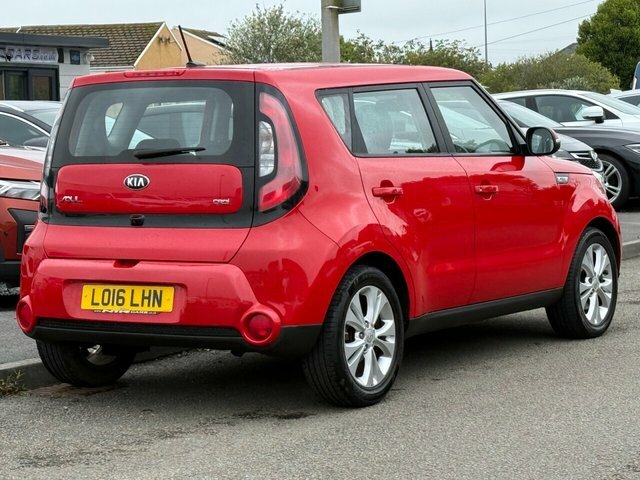 Kia Soul Crdi Connect Plus Suv Red #3