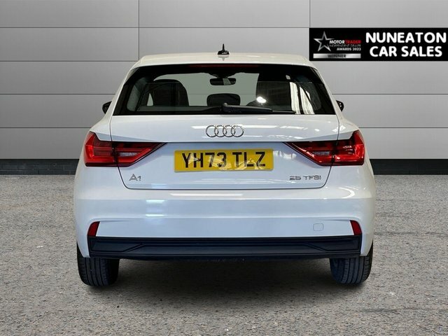 Audi A1 1.0 Tfsi 25 Technik Sportback Eu YH73TLZ White #4