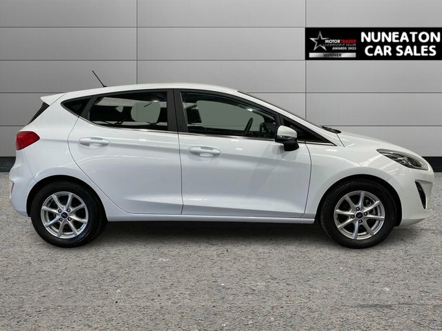 Ford Fiesta 1.1 Ti-vct Zetec Hatchback Euro White #2