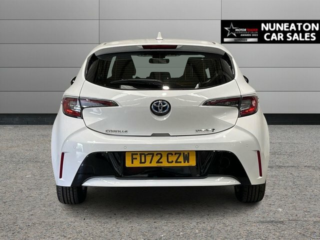 Toyota Corolla 1.8 Vvt-h Gpf Icon Tech Hatchback Hybri FD72CZW White #4