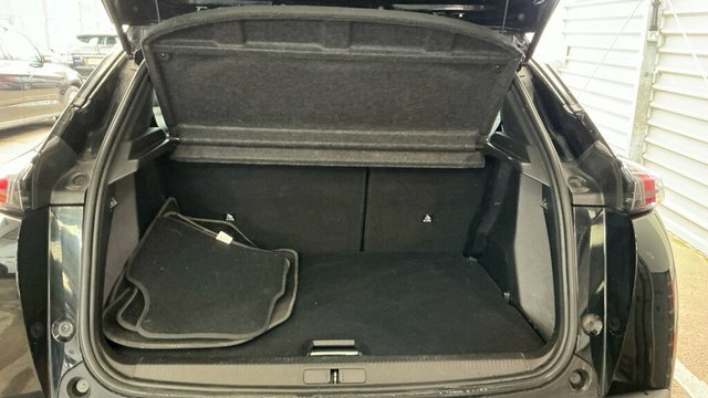 Peugeot 2008 1.2 Puretech Active Blue #9